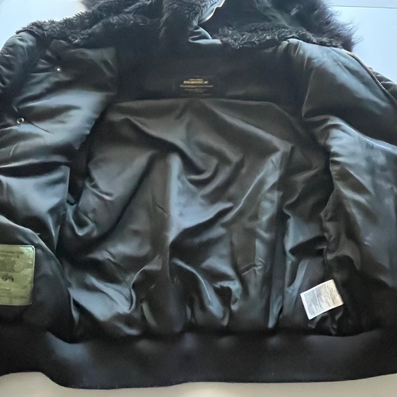 Alpha Industries N-2B Short Waist Black Bomber-Style Parka Size Large - Picture 6 of 14